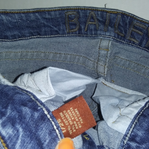 Delias Jeans Bailey. Low Rise Flare.Size 1/2S. - Picture 6 of 8